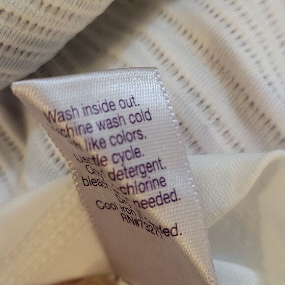 BRAND NEW JENNIFER LOPEZ SLEEVELESS BOATNECK BODYCON DRESS - Picture 15 of 16